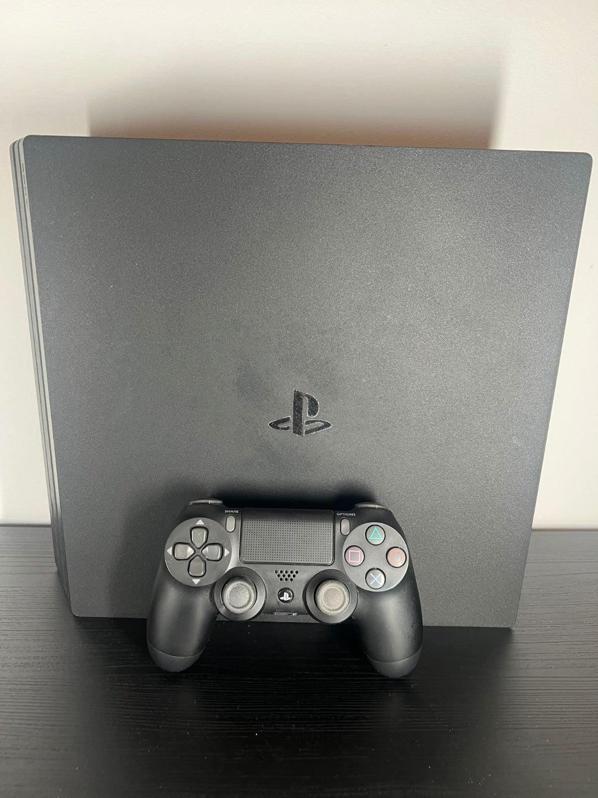 Sony Playstation 4 Pro PS4 Konsole 1TB